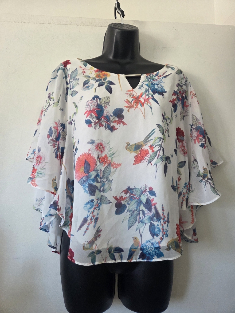 Bali Floral Flutter Sleeve Blouse - Picture 2 of 7